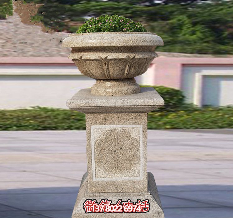 精美石雕花缽，添彰歐式庭院裝飾