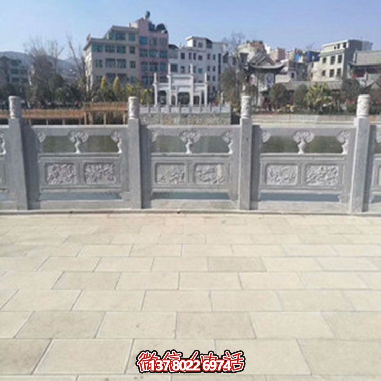 精美大理石雕塑欄桿，裝點戶外園林景觀