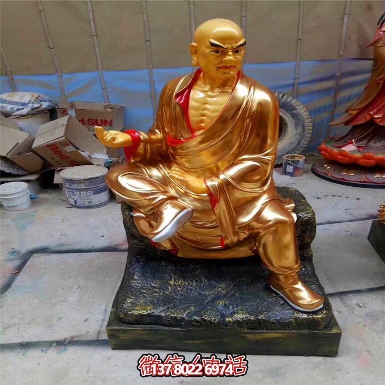 噴金烤漆菩薩雕塑，擁有古老神秘的十八羅漢美學(xué)
